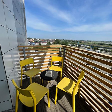 Condominio La Torre 1 Galliate Екстер'єр фото