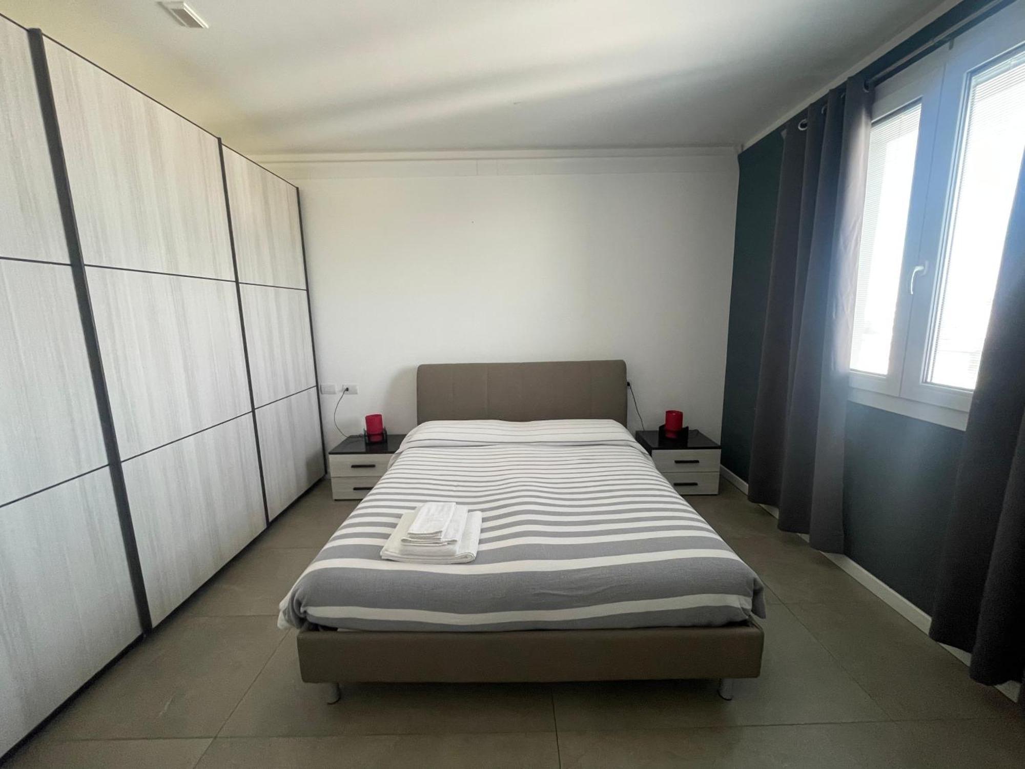 Condominio La Torre 1 Galliate Екстер'єр фото